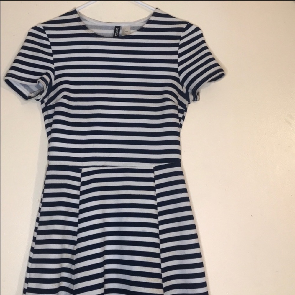 DIVIDED H&M NAVY BLUE STRIPED MINI DRESS